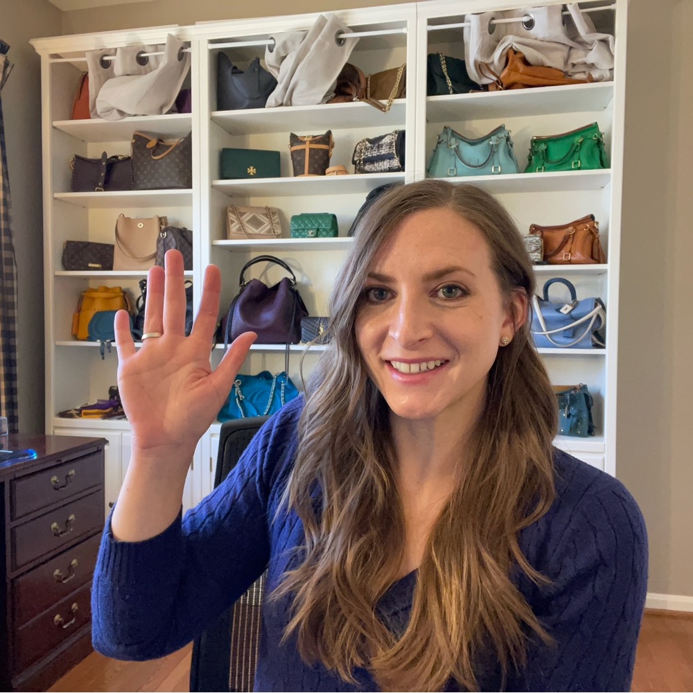 Meet your Posher, Nicole